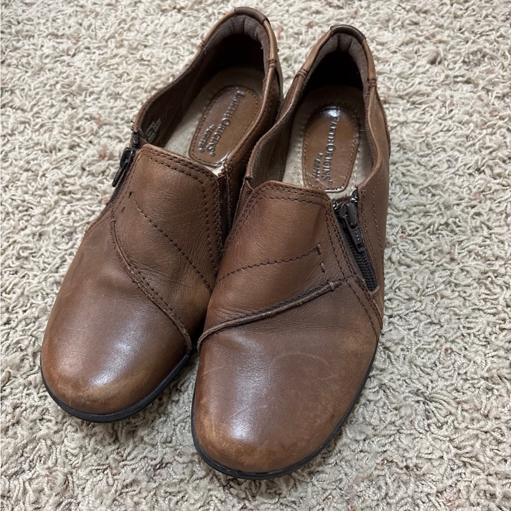 Earth Origins Leather Loafers